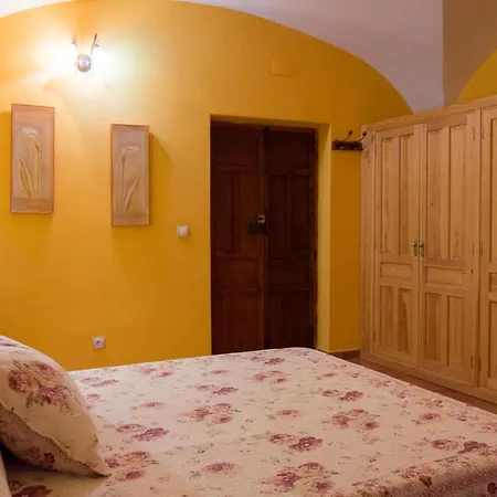 El Fuentarro By Interhome * Botija